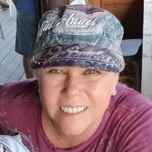 Meet your Posher, Beverly